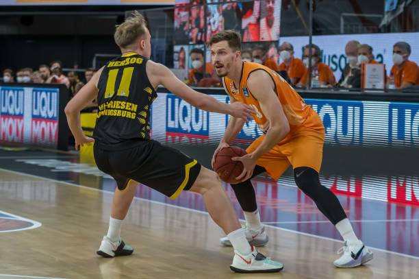 术上的较量 术上的较量