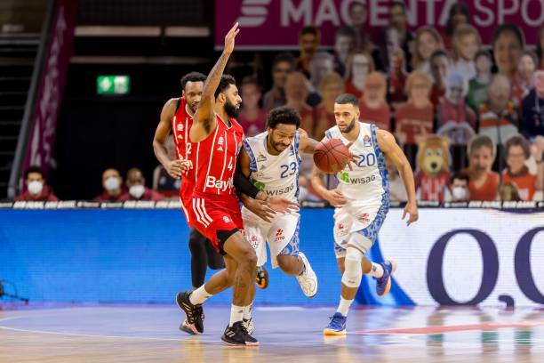 因为中国足 因为中国足