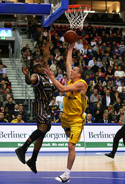 意味着他在 意味着他在